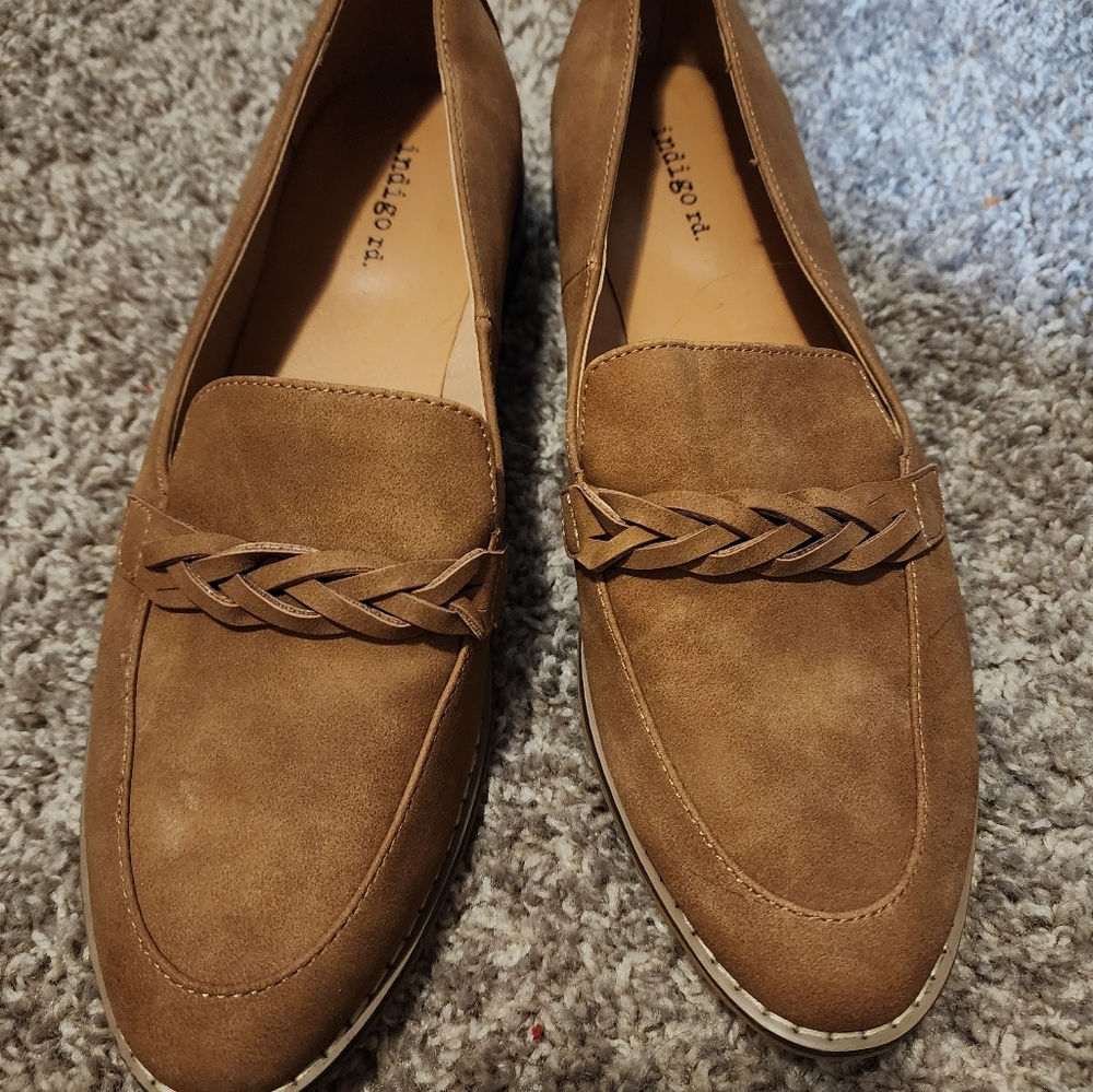 Indigo Rd. shoes size 9